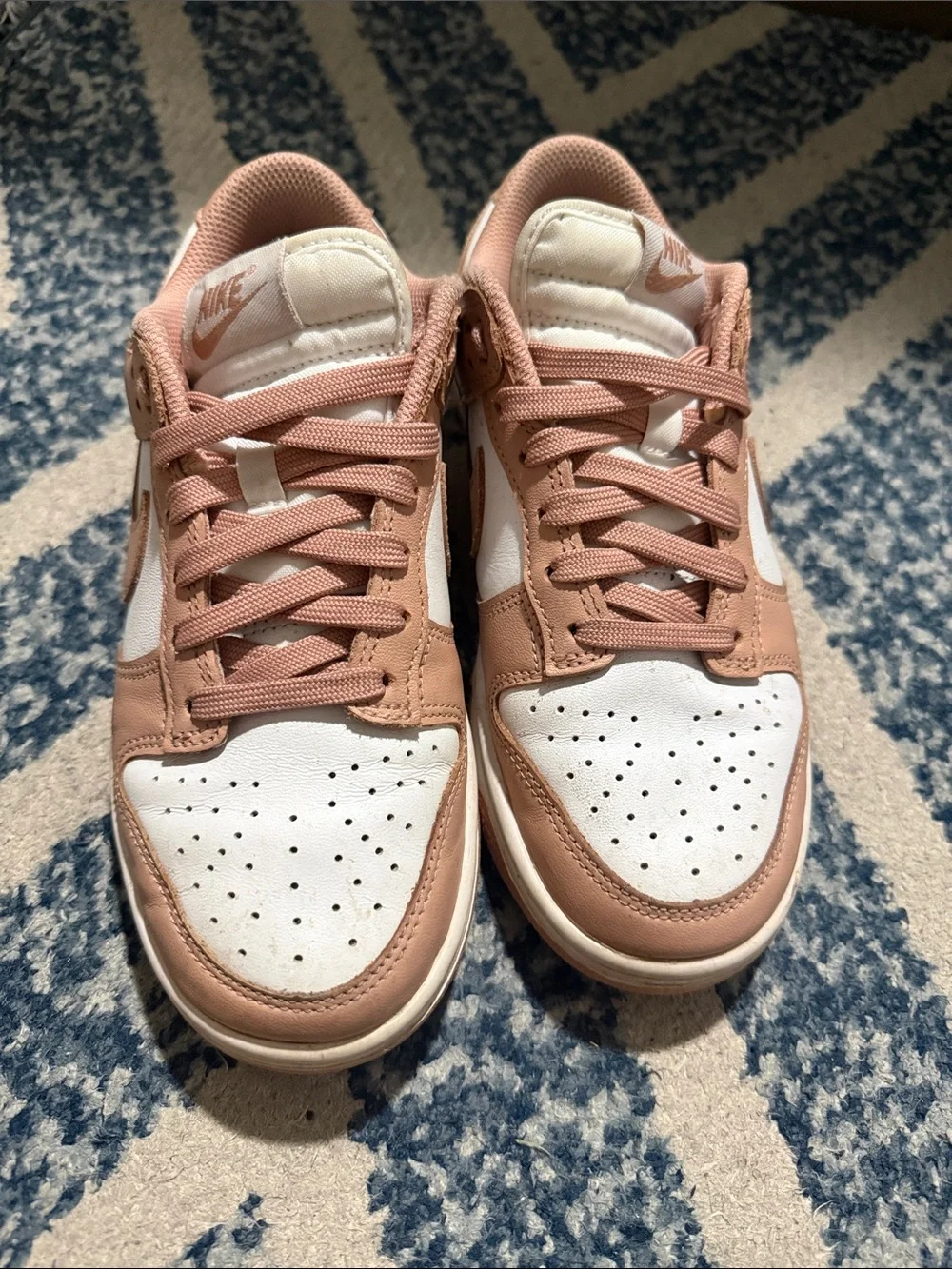 Nike Women's Low-Top Sneakers in Blush Pink and White